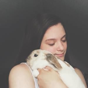 Meet your Posher, Ivy